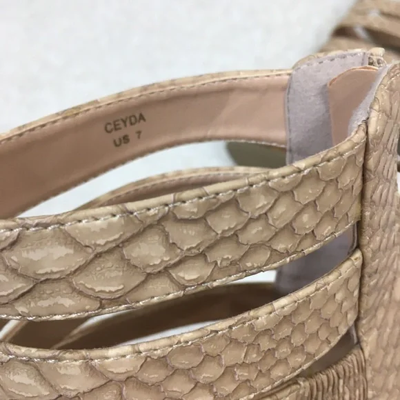 Beau + Ashe Ceyda Snakeskin Wooden Abstract Shoes - Picture 6 of 8